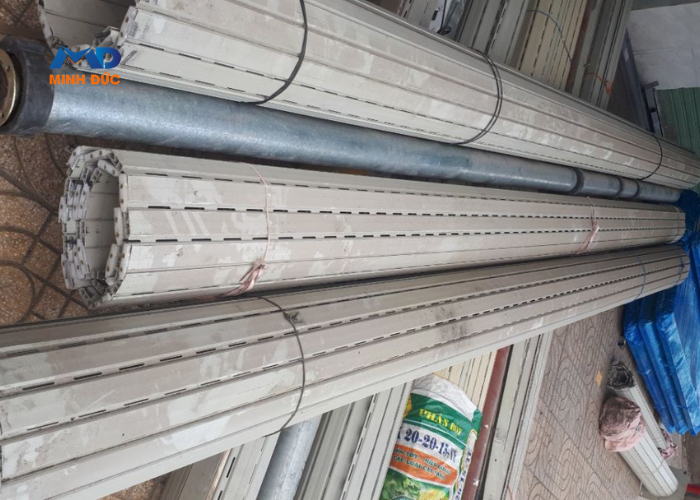 Bảng giá thu mua cửa cuốn cũ