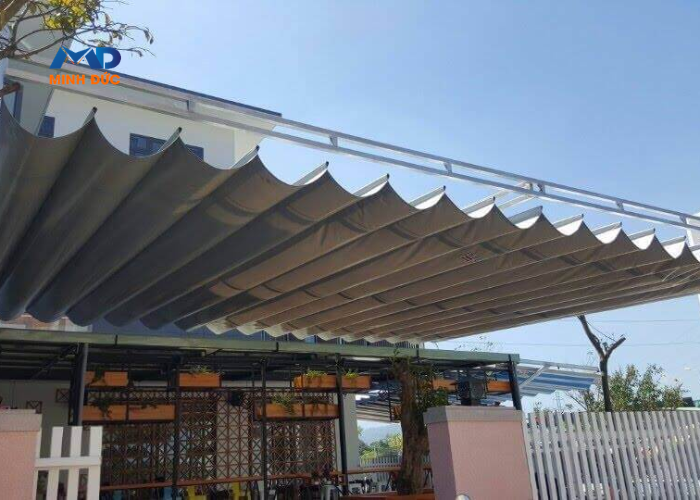Thu mua mái hiên cũ tận nơi